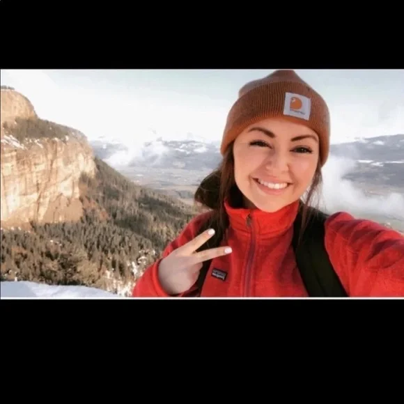 Patagonia 1/4 zip Better Sweater in Red - Picture 11 of 12